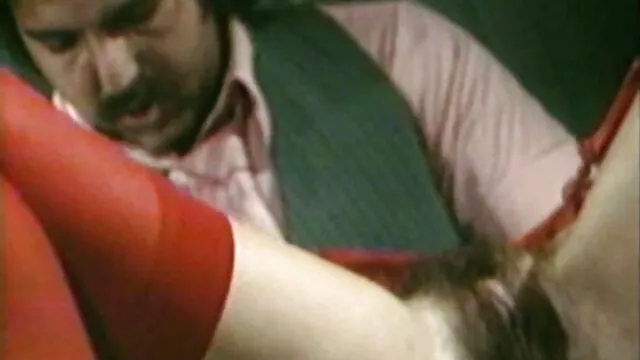 دکتر. تماشا کنید در حالی که فیلم سوپر خارجی خشن زن و شوهر fucks